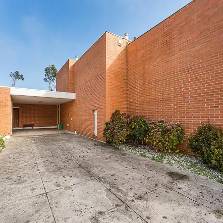 Guest house Guestready - Esmoriz's Golden Hour With Pool Esmoriz