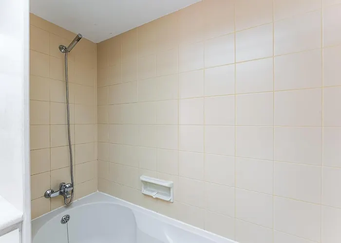 Guestready - Esmoriz's Golden Hour With Pool Guest house Esmoriz