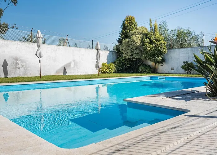 Guestready - Esmoriz's Golden Hour With Pool Guest house 4*