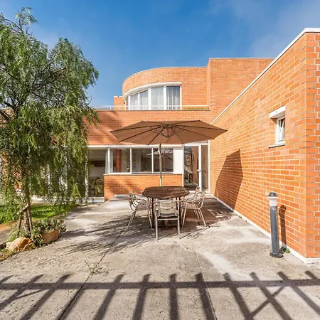 Guestready - Esmoriz's Golden Hour With Pool Konukevi 4*