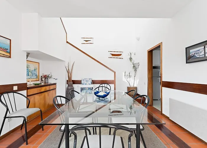 Konukevi Guestready - Esmoriz's Golden Hour With Pool Esmoriz