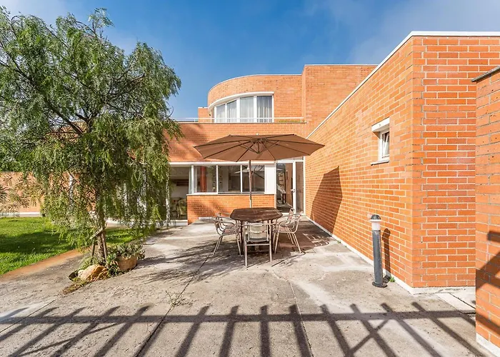 Guestready - Esmoriz's Golden Hour With Pool Konukevi 4*